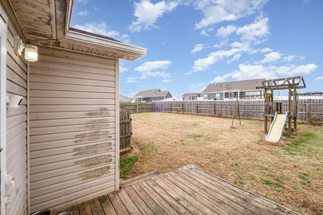 423 Brookside Dr, Mount Pleasant, TN 38474