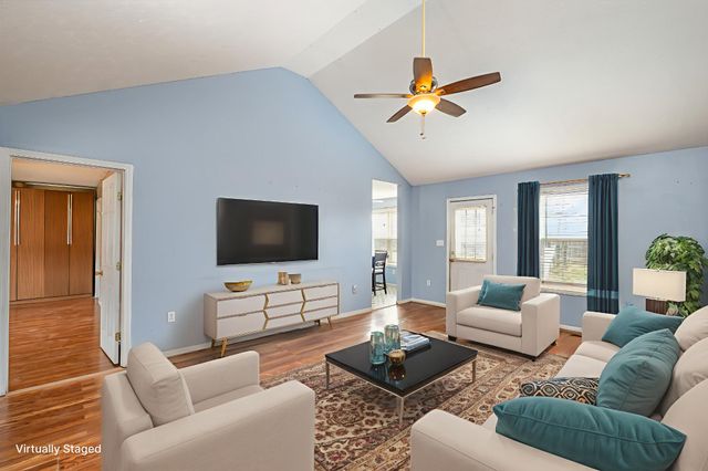 423 Brookside Dr, Mount Pleasant, TN 38474