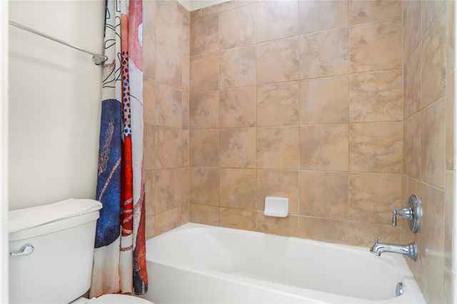 2022 MAJORCA DRIVE, Kissimmee, FL 34747