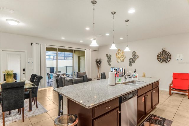 2022 MAJORCA DRIVE, Kissimmee, FL 34747