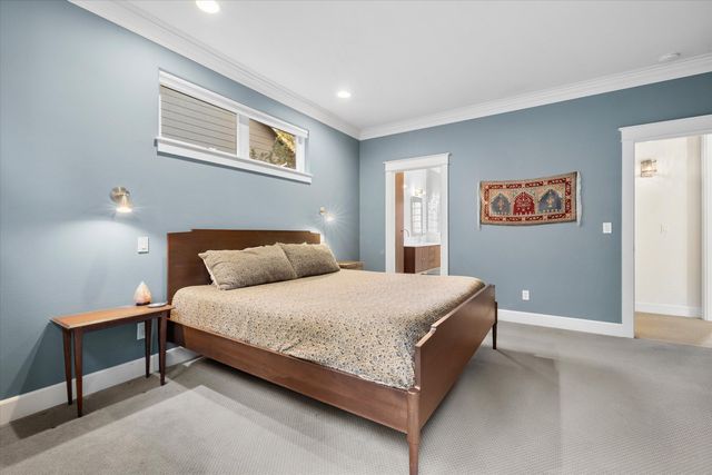 1066 NW Stannium Road, Bend, OR 97703