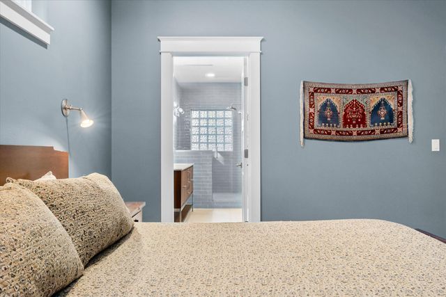 1066 NW Stannium Road, Bend, OR 97703