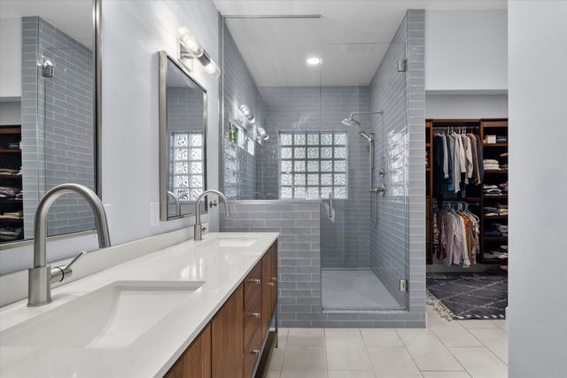 1066 NW Stannium Road, Bend, OR 97703