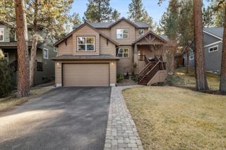 1066 NW Stannium Road, Bend, OR 97703