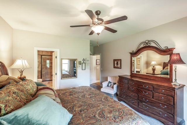 2020 Chadwell Overlook Dr, Madison, TN 37115