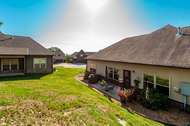 2020 Chadwell Overlook Dr, Madison, TN 37115