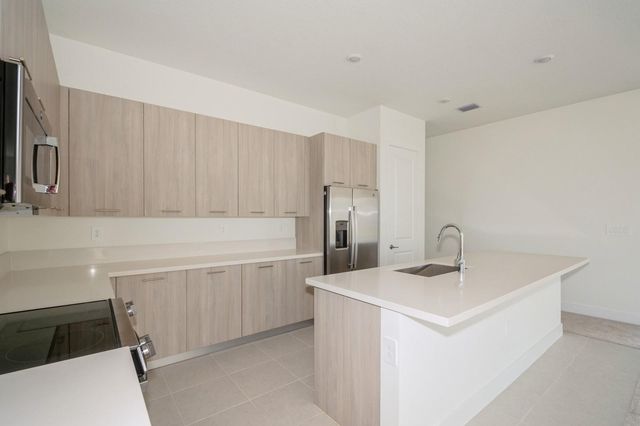 12290 SW 44th Ct, Fort Lauderdale, FL 33330