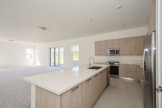 12290 SW 44th Ct, Fort Lauderdale, FL 33330