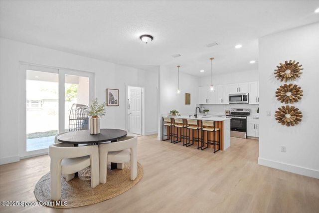 1751 Nandina Court NW, Palm Bay, FL 32907