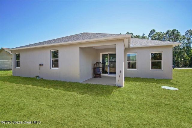 1751 Nandina Court NW, Palm Bay, FL 32907