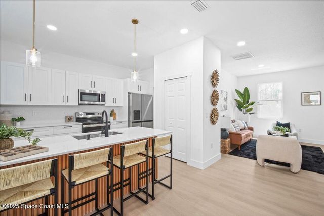 1751 Nandina Court NW, Palm Bay, FL 32907