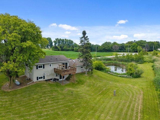 N2749 EVERGREEN LANE, Appleton, WI 54913