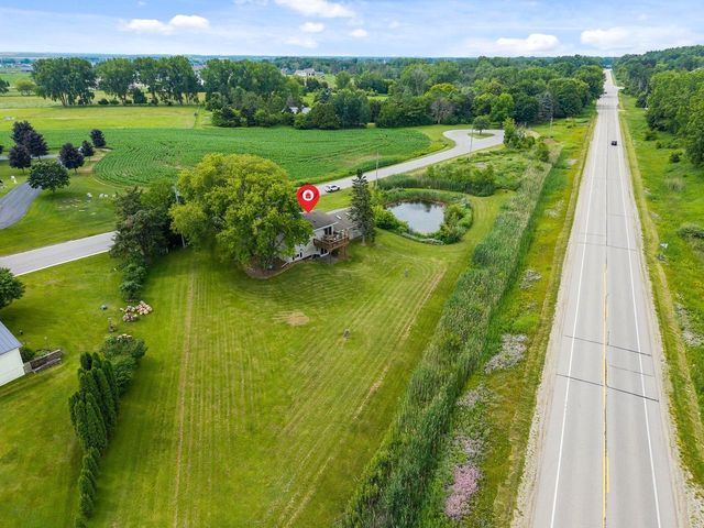 N2749 EVERGREEN LANE, Appleton, WI 54913