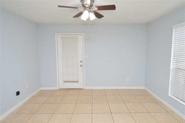 8617 FANCY FINCH DRIVE 101, Tampa, FL 33614