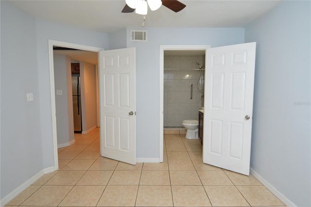 8617 FANCY FINCH DRIVE 101, Tampa, FL 33614