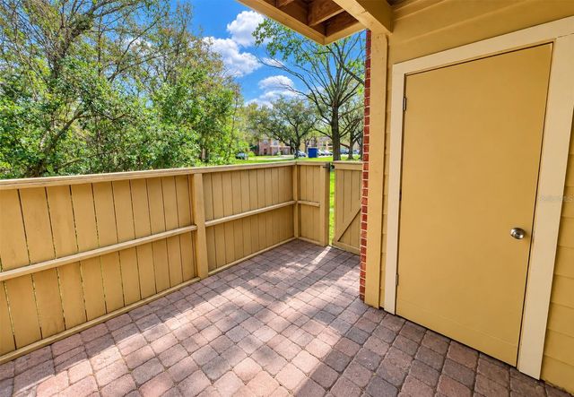 8617 FANCY FINCH DRIVE 101, Tampa, FL 33614