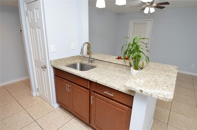 8617 FANCY FINCH DRIVE 101, Tampa, FL 33614