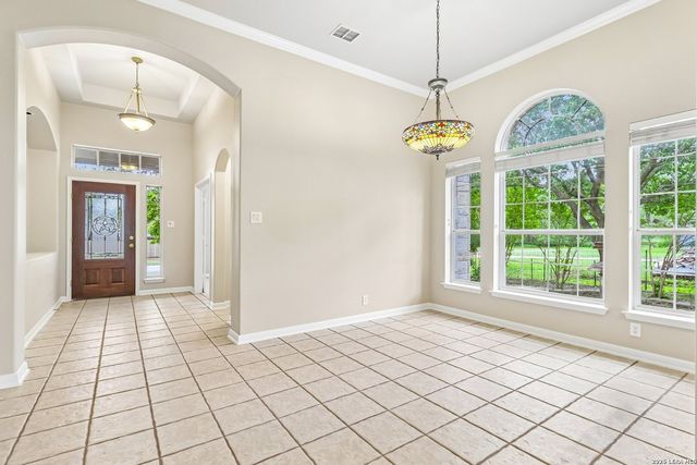 125 INDIGO BRUSH DR, Cibolo, TX 78108