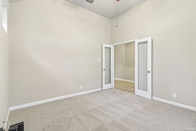 125 INDIGO BRUSH DR, Cibolo, TX 78108