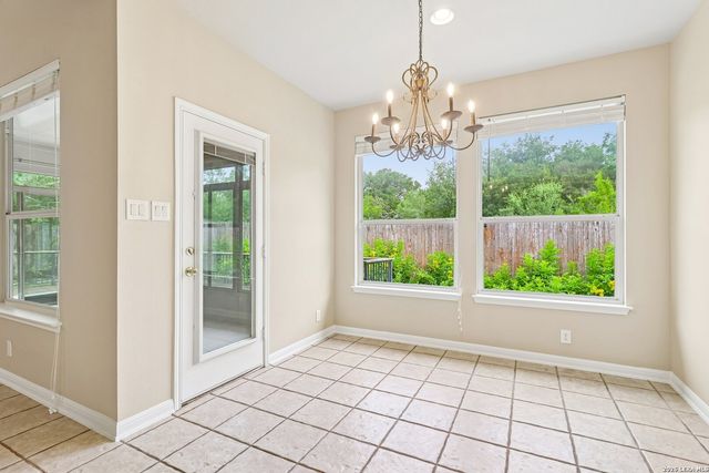 125 INDIGO BRUSH DR, Cibolo, TX 78108