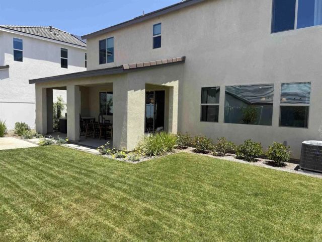 117 Takamasa Way, Oceanside, CA 92057