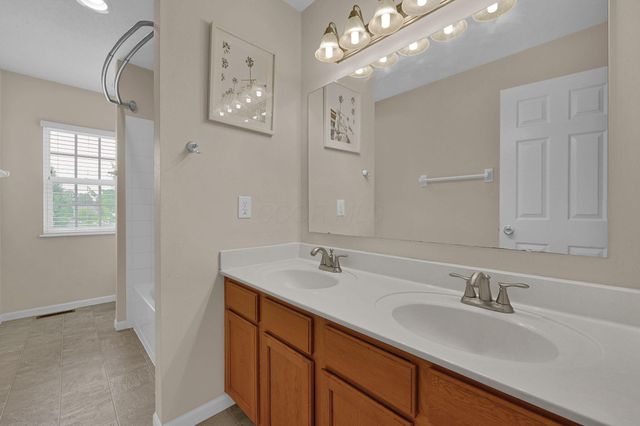 116 Ellington Boulevard, Granville, OH 43023