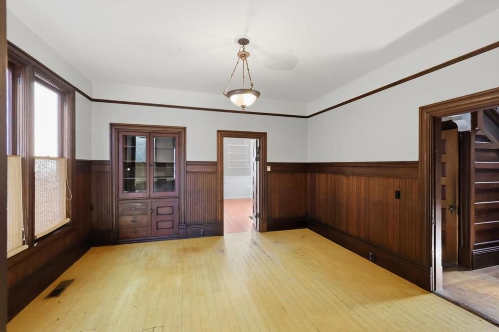 Image 14 of property listing at 225 Union Street, Santa Cruz, CA 95060