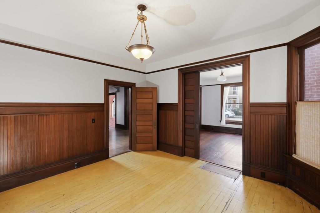 Image 15 of property listing at 225 Union Street, Santa Cruz, CA 95060