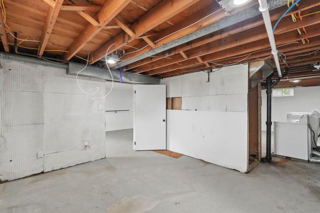 4040 Randell Road, Columbus, OH 43228