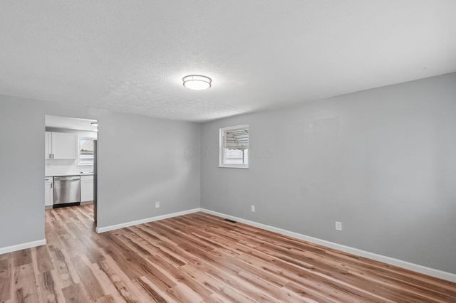 4040 Randell Road, Columbus, OH 43228