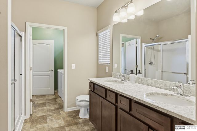 16418 Lilac Street, Omaha, NE 68116