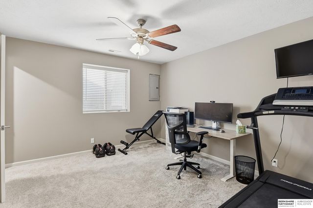 16418 Lilac Street, Omaha, NE 68116