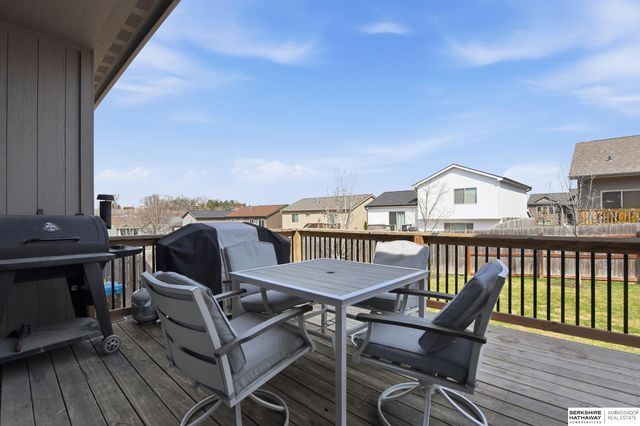 16418 Lilac Street, Omaha, NE 68116