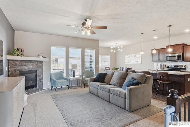 16418 Lilac Street, Omaha, NE 68116