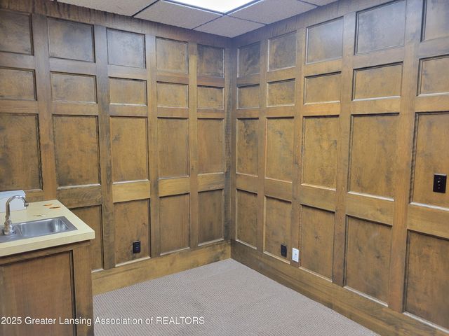 611 W State Street, St. Johns, MI 48879