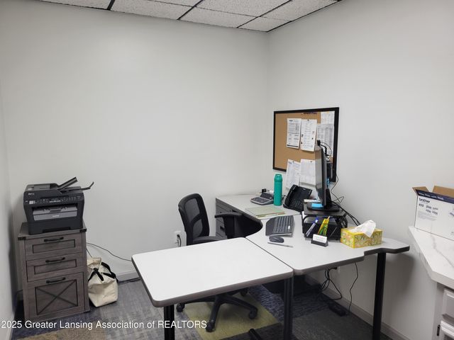 611 W State Street, St. Johns, MI 48879