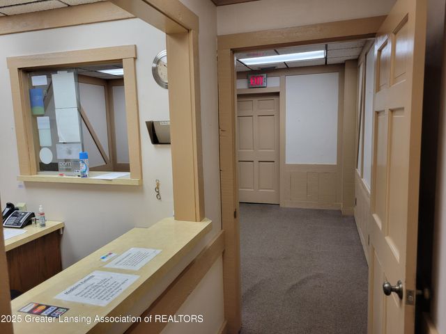 611 W State Street, St. Johns, MI 48879