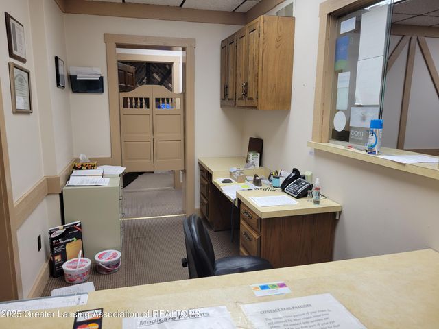 611 W State Street, St. Johns, MI 48879