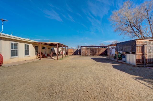 1328 N Avenue, Tahoka, TX 79373