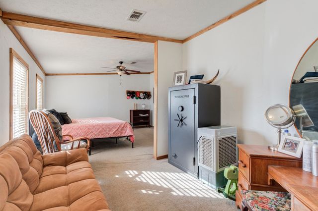 1328 N Avenue, Tahoka, TX 79373