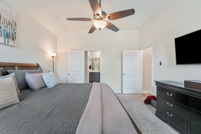 909 First Street, Sanger, TX 76266