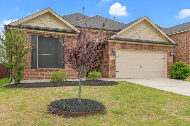 909 First Street, Sanger, TX 76266