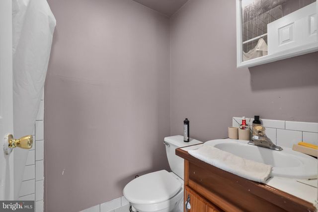 1132 W MAIN ST, Norristown, PA 19401