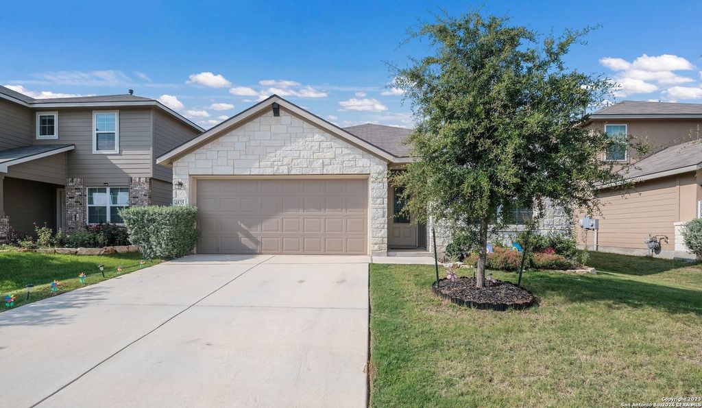 4835 SWING ARC WAY, San Antonio, TX 78261