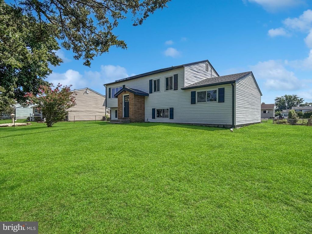 224 PRINCETON AVE, PEMBERTON, NJ 08068 — photo 2