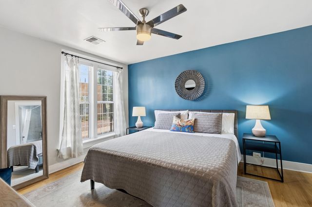 1812 Silver Avenue SE, Albuquerque, NM 87106