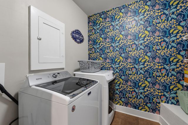 1812 Silver Avenue SE, Albuquerque, NM 87106
