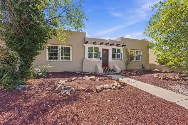 1812 Silver Avenue SE, Albuquerque, NM 87106