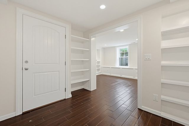 20 Mulhall Dr, Ashland, MA 01721