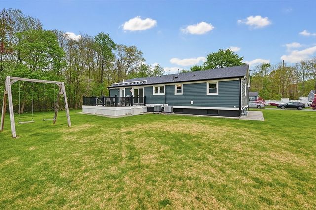 20 Mulhall Dr, Ashland, MA 01721